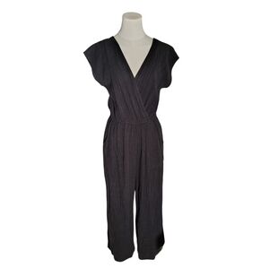 Universal Thread Classic Black Terry Romper With V-neck and Pockets Size Small